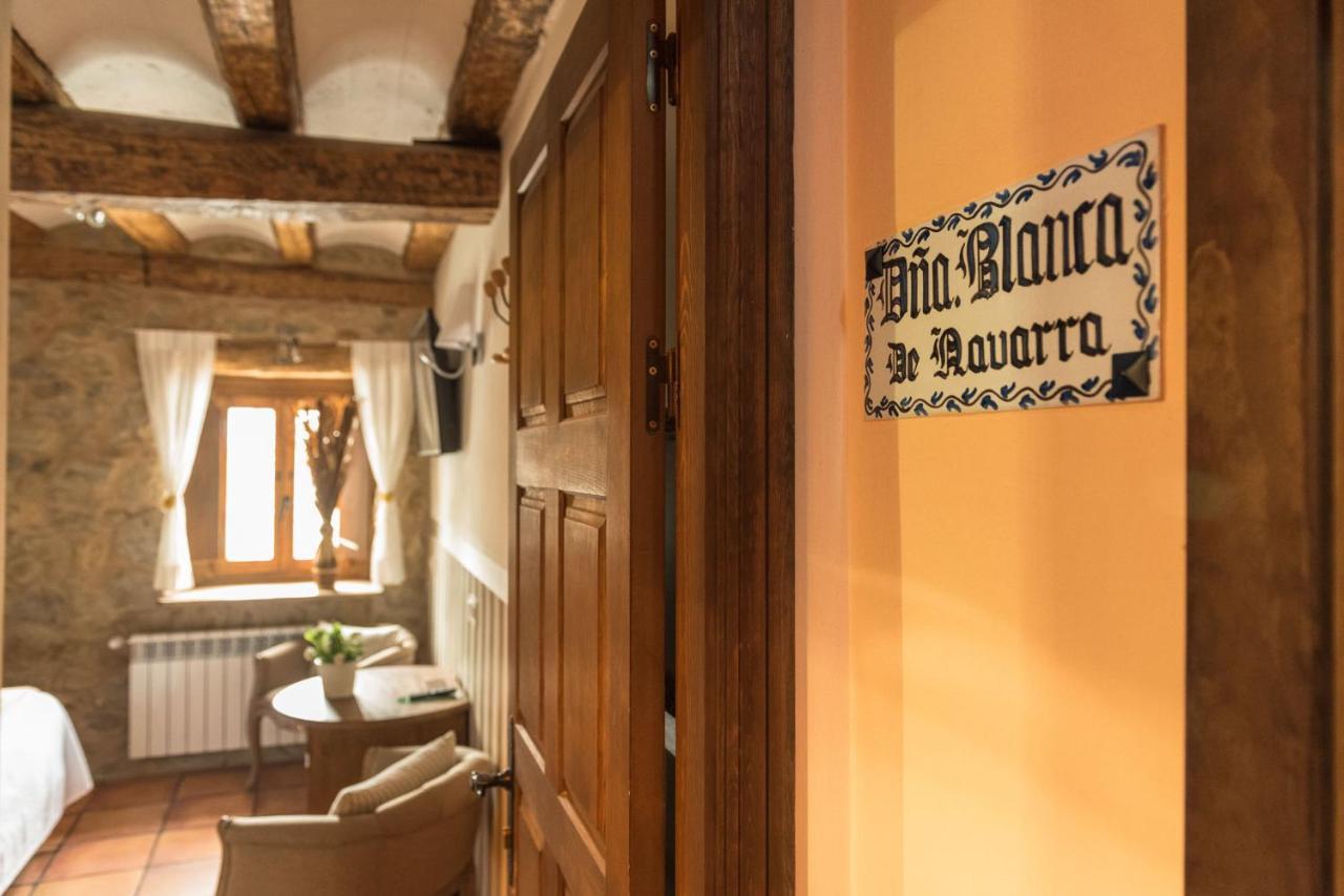 Double Room Mountain View